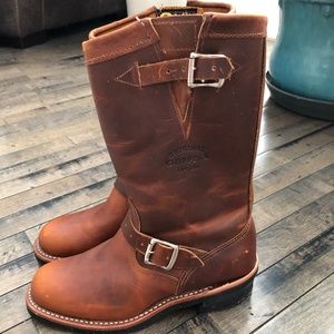 Mens leather Chippewa boots